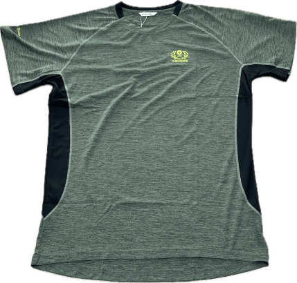 陸軍女性短袖運動服